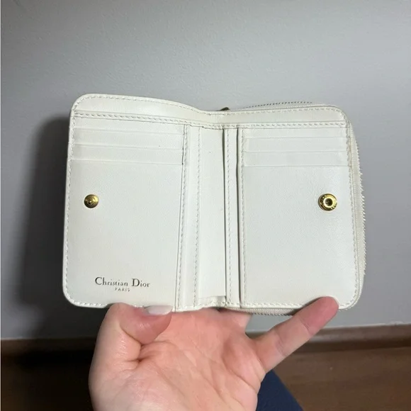 Dior Caro Heart Wallet - Picture 3 of 11